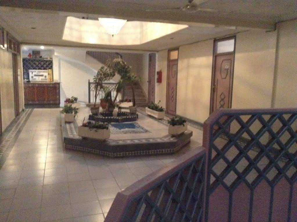 Hotel Ichbilia فندق اشبيلية Marrakesh Buitenkant foto